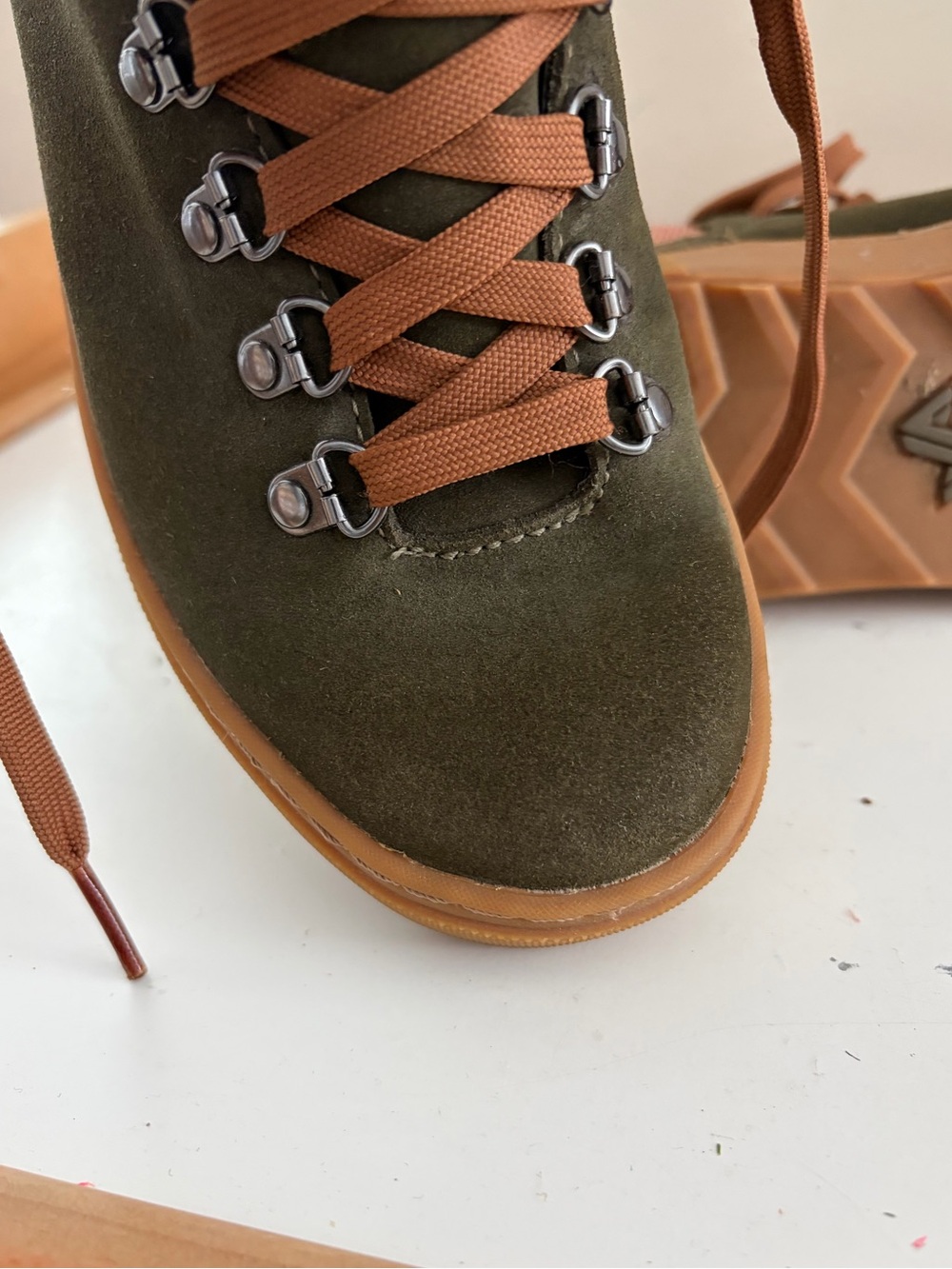 Women’s Forsake Green Suede High-Top Sneaker Boots with Brown Accents Size 7 - Picture 8 of 10